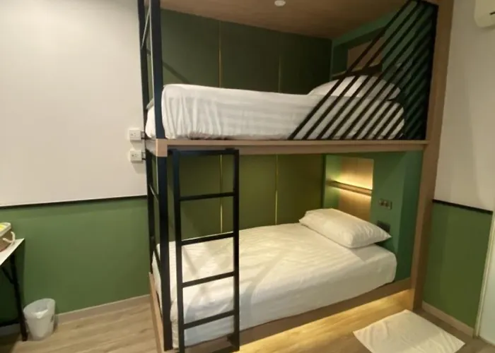 Malades House 3*